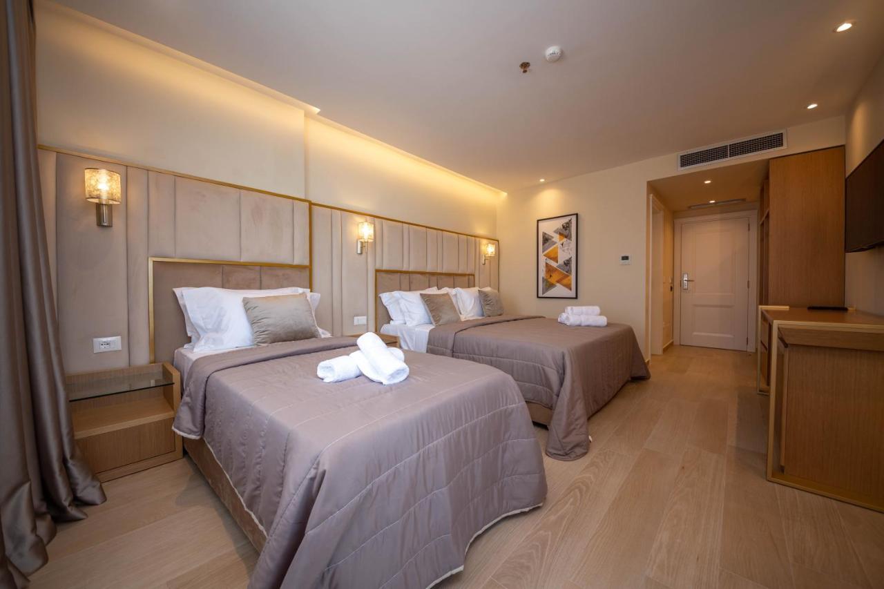 Merar Hotel โกเลม ภายนอก รูปภาพ